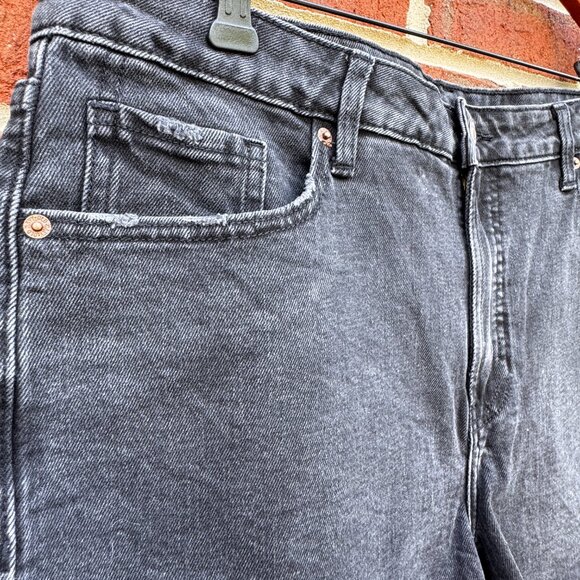 Old Navy Black Denim Shorts Sz 16 OG Straight High Rise Secret Smooth Pockets … - Picture 2 of 10